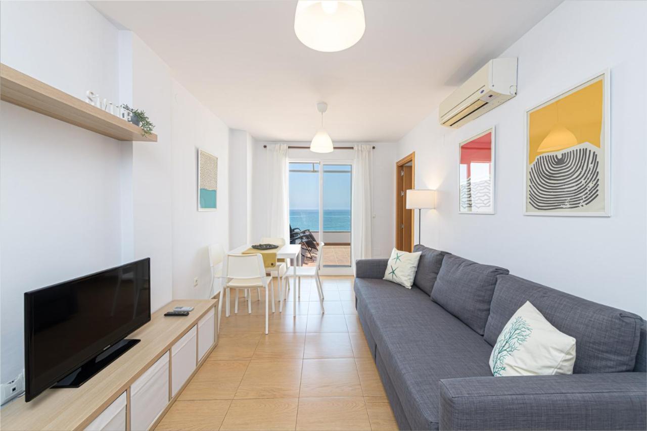 Wintowinrentals Amazing Front Sea View & Relax Torre de Benagalbon Exterior photo
