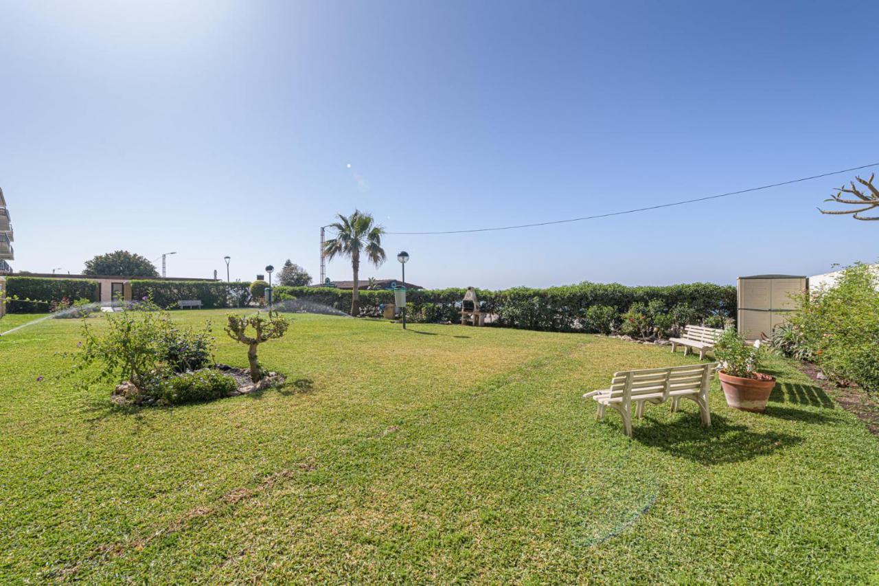 Wintowinrentals Amazing Front Sea View & Relax Torre de Benagalbon Exterior photo