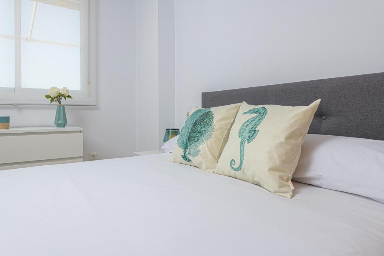 Wintowinrentals Amazing Front Sea View & Relax Torre de Benagalbon Exterior photo